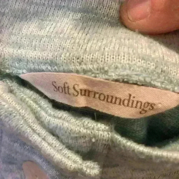 Soft Surroundings size S grey green.heather Sweater pullover large buttons - Picture 5 of 9